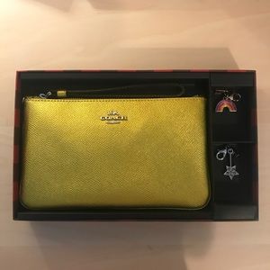 ✨ NWT ✨ Metallic Yellow Coach Handbag